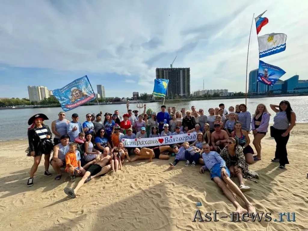 Волгоградские «моржи» приехали на слёт в Астрахань