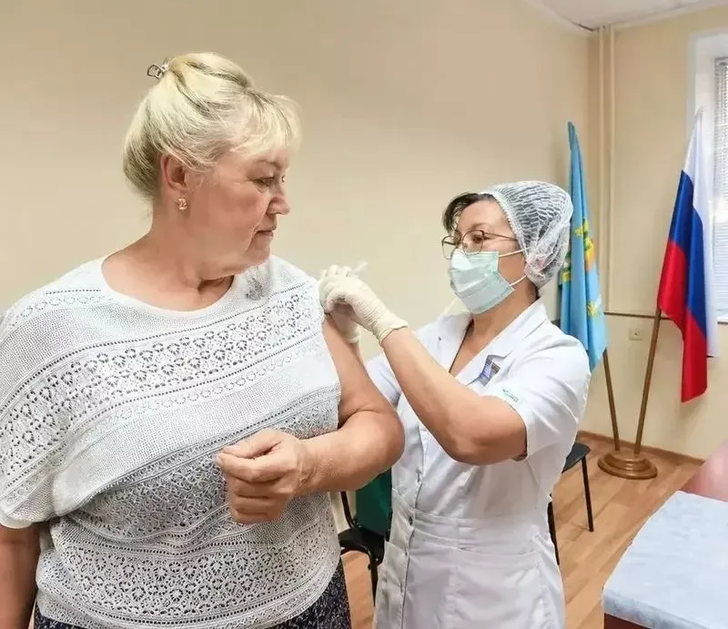Более 157 тысяч астраханцев вакцинировались против гриппа