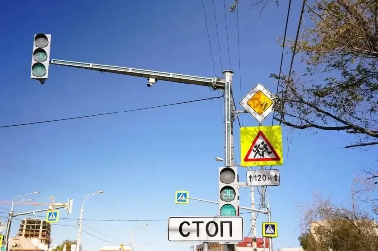 На улице Боевой в Астрахани установили 28 видеодетекторов потока