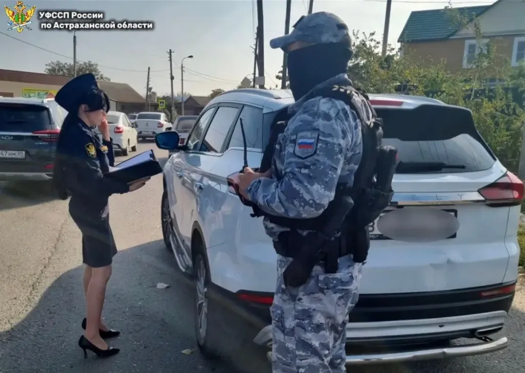 В Астраханской области приставы арестовали три авто должников