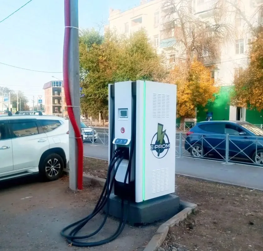 В Астрахани открыли восьмую станцию для электрокаров