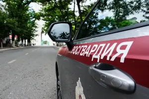В астраханском детском саду росгвардейцы задержали женщину за скандал